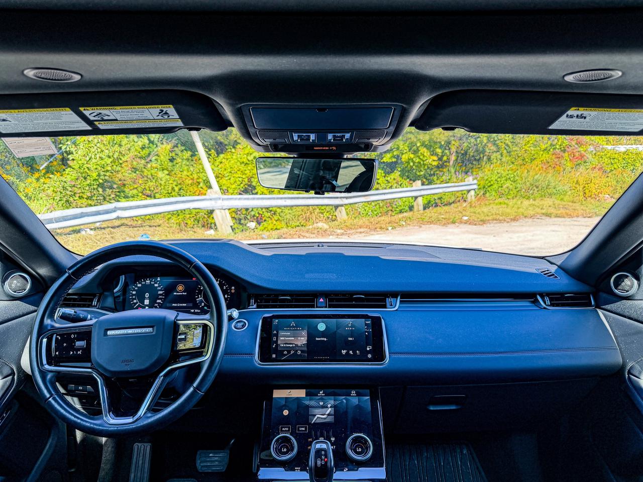 2021 Land Rover Range Rover Evoque SE Photo