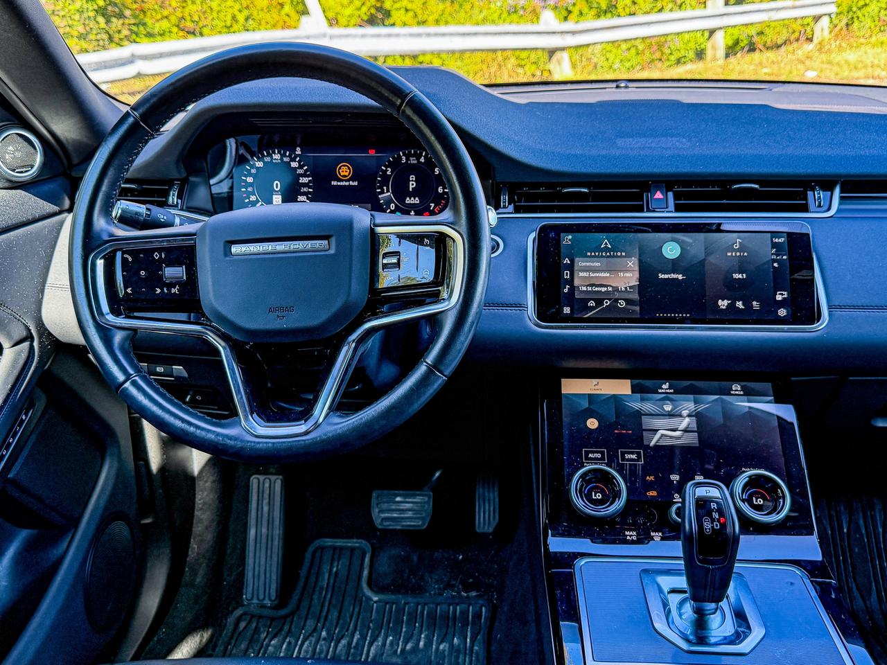 2021 Land Rover Range Rover Evoque SE Photo