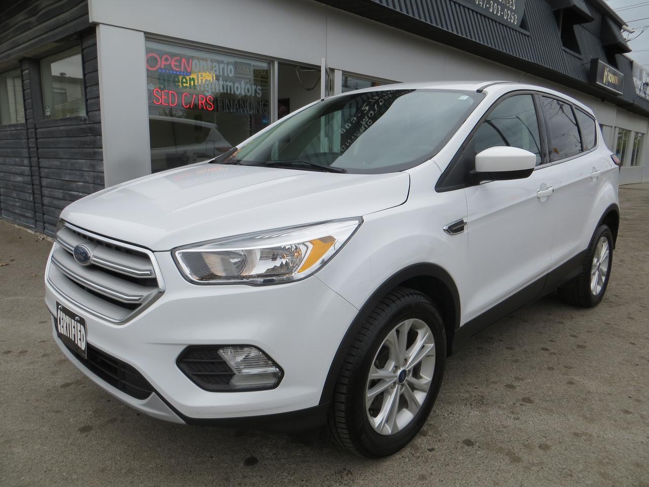 2019 Ford Escape CERTIFIED, 4X4, REAR CAMERA, HEATED PWR SEATS Photo1