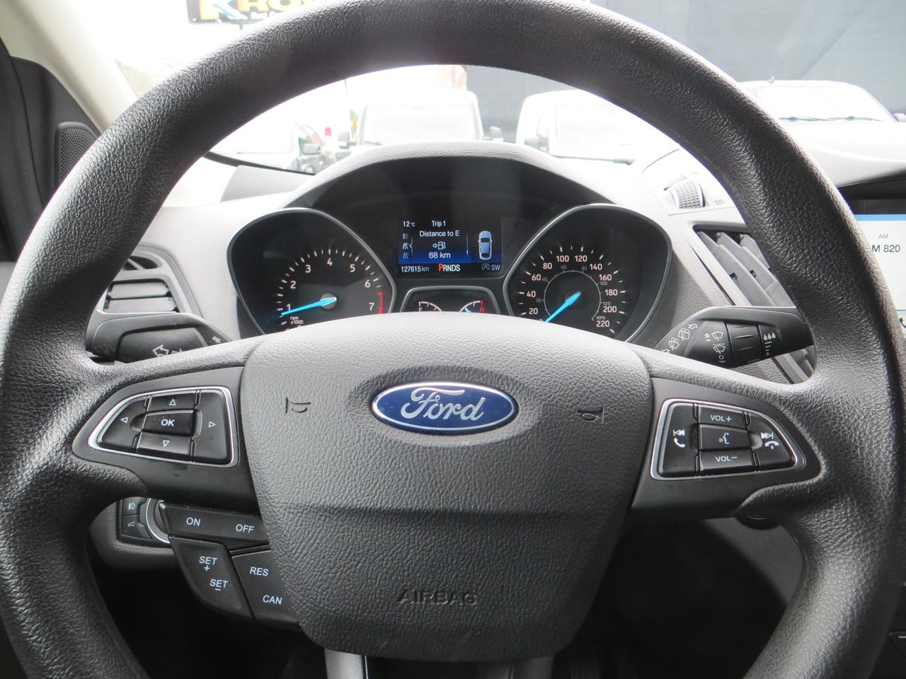 2019 Ford Escape CERTIFIED, 4X4, REAR CAMERA, HEATED PWR SEATS Photo