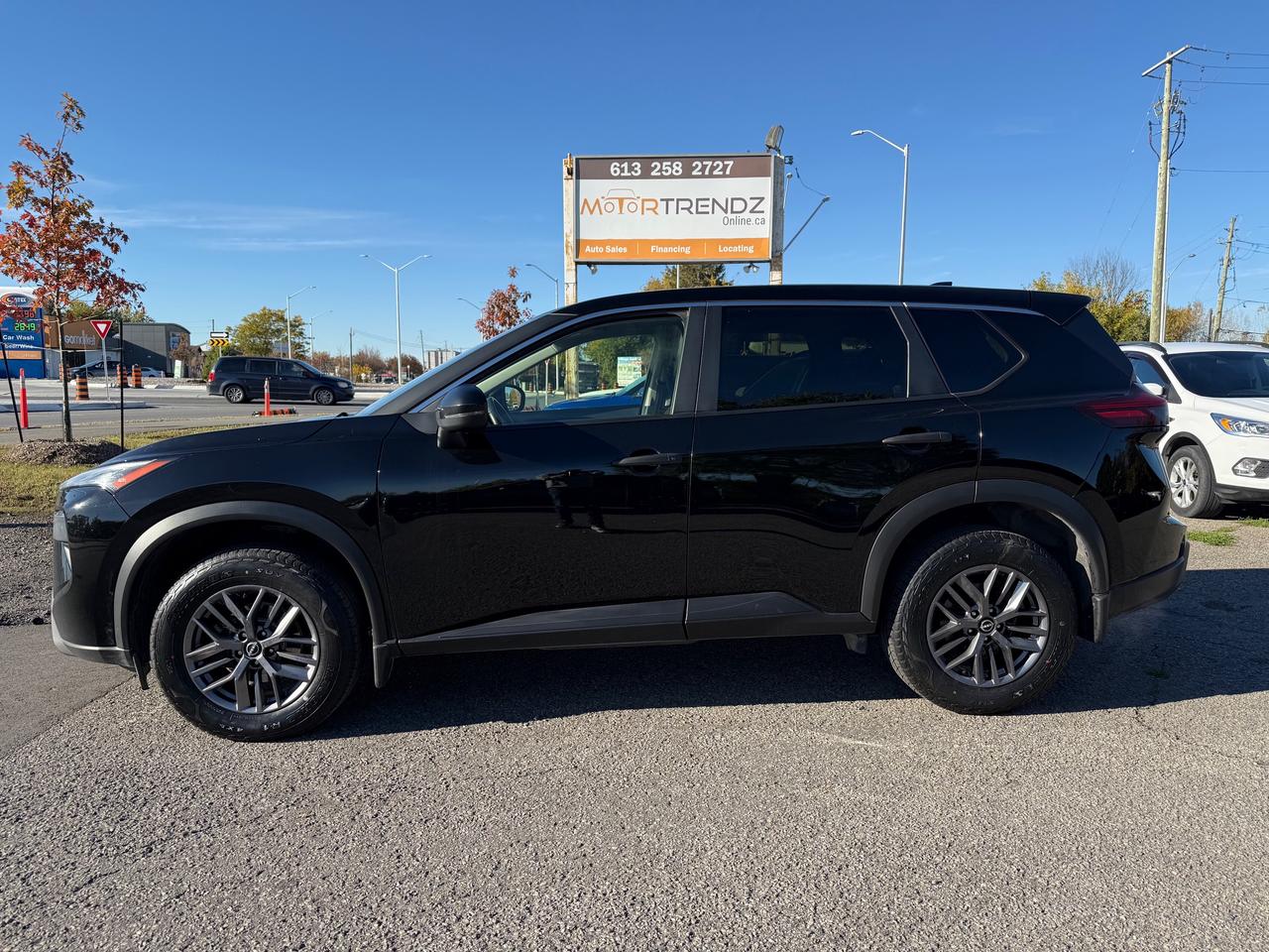 2024 Nissan Rogue AutoStart! Heated Steering! Photo1