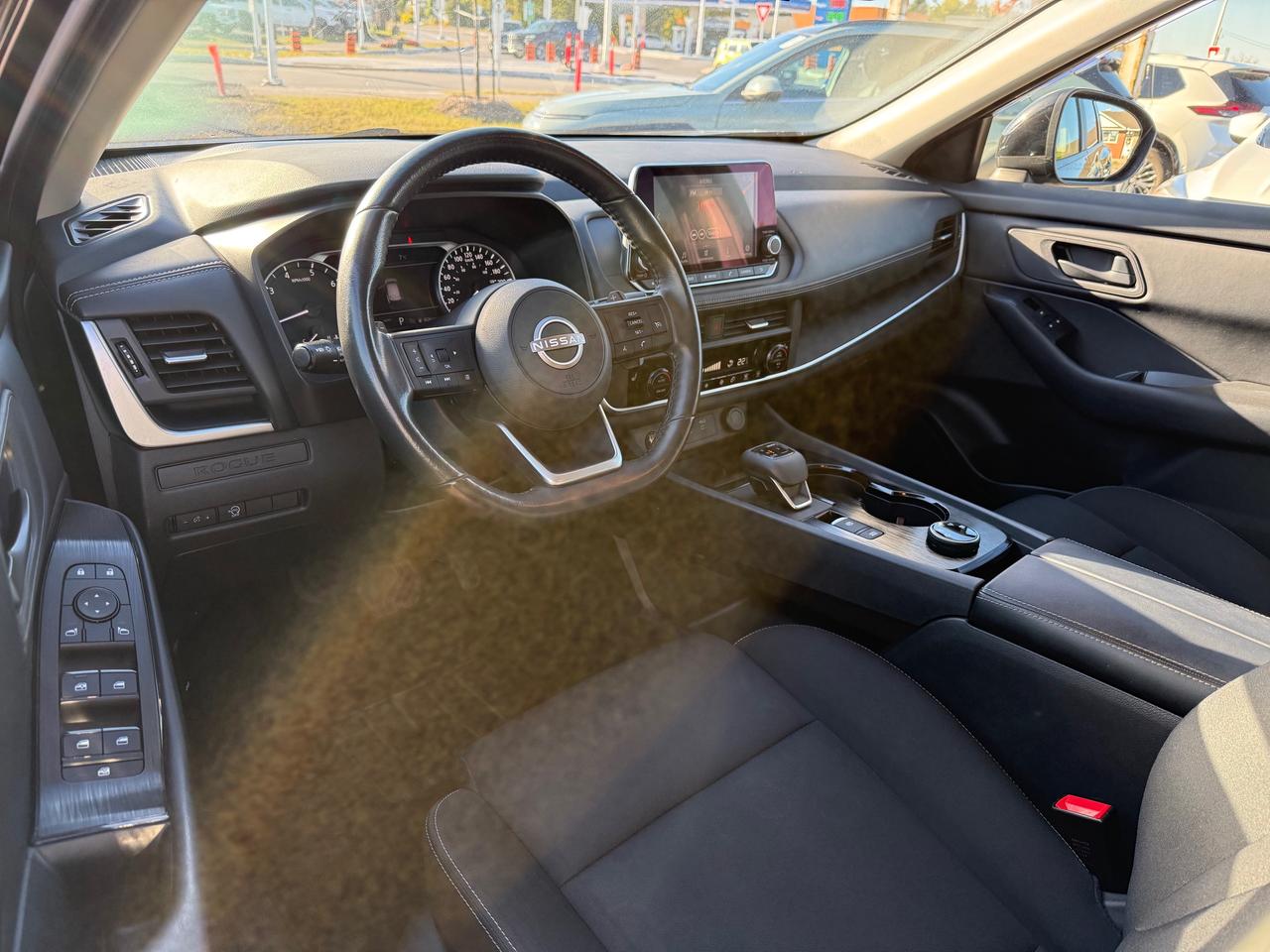 2024 Nissan Rogue AutoStart! Heated Steering! Photo