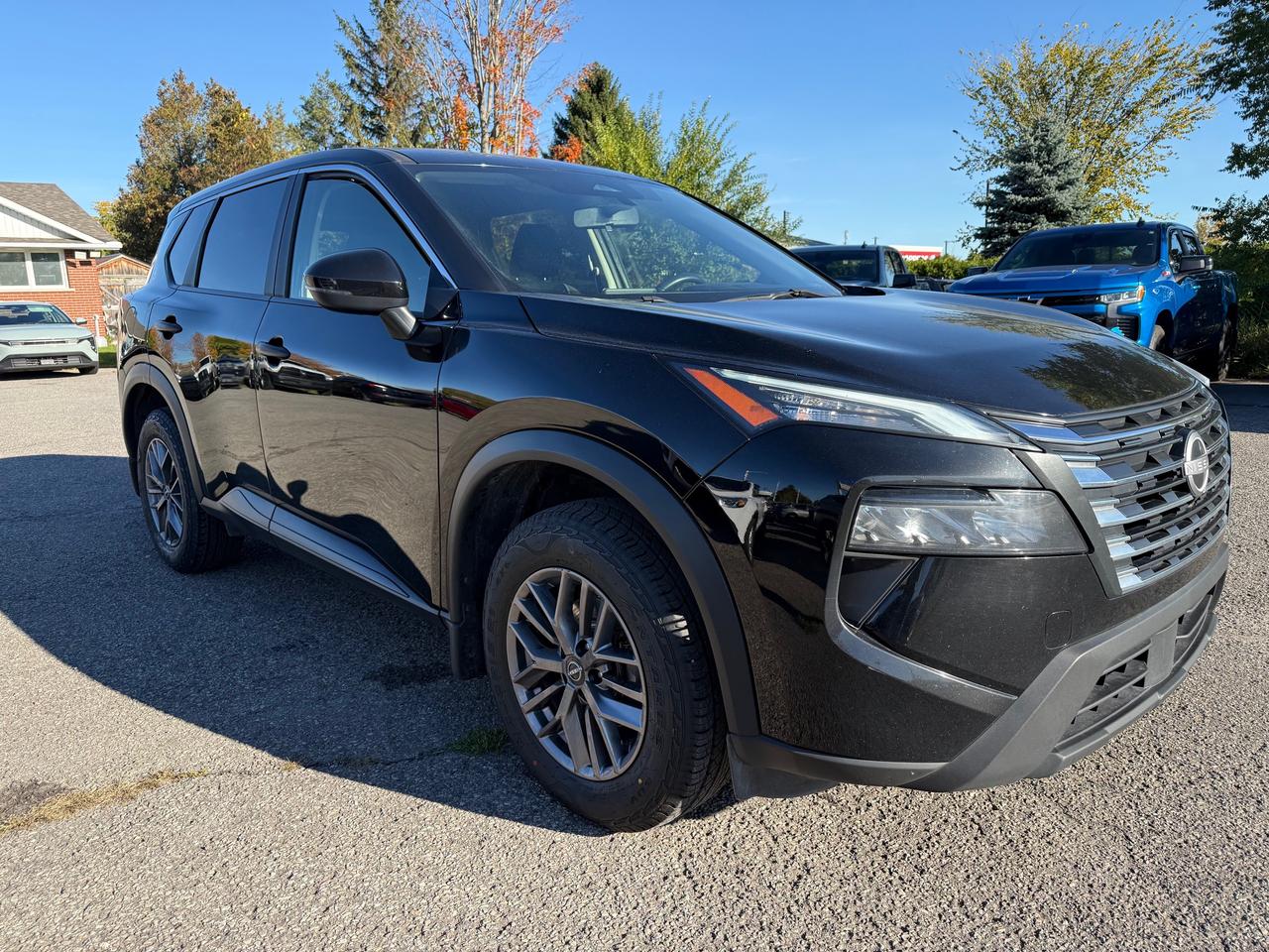 2024 Nissan Rogue AutoStart! Heated Steering! Photo