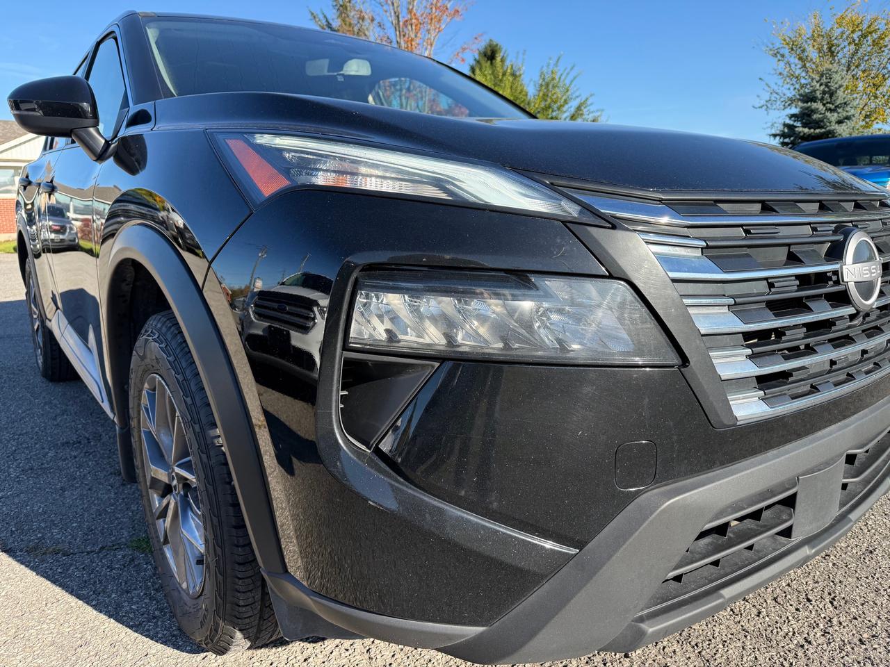 2024 Nissan Rogue AutoStart! Heated Steering! Photo