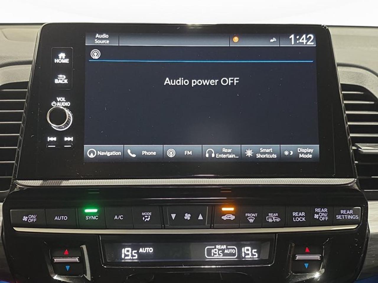 2025 Honda Odyssey Touring Photo