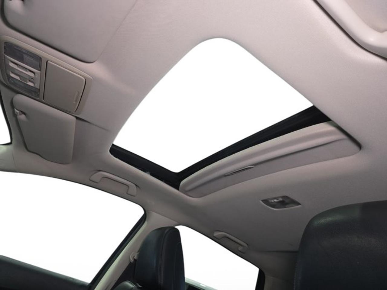 2012 Honda CR-V Touring Photo