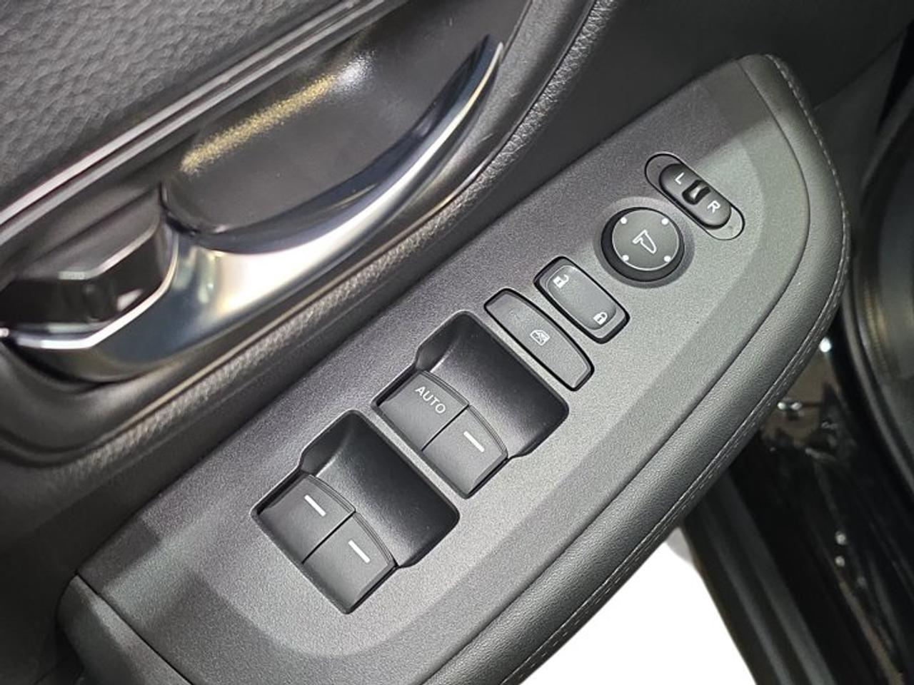 2024 Honda HR-V LX Photo