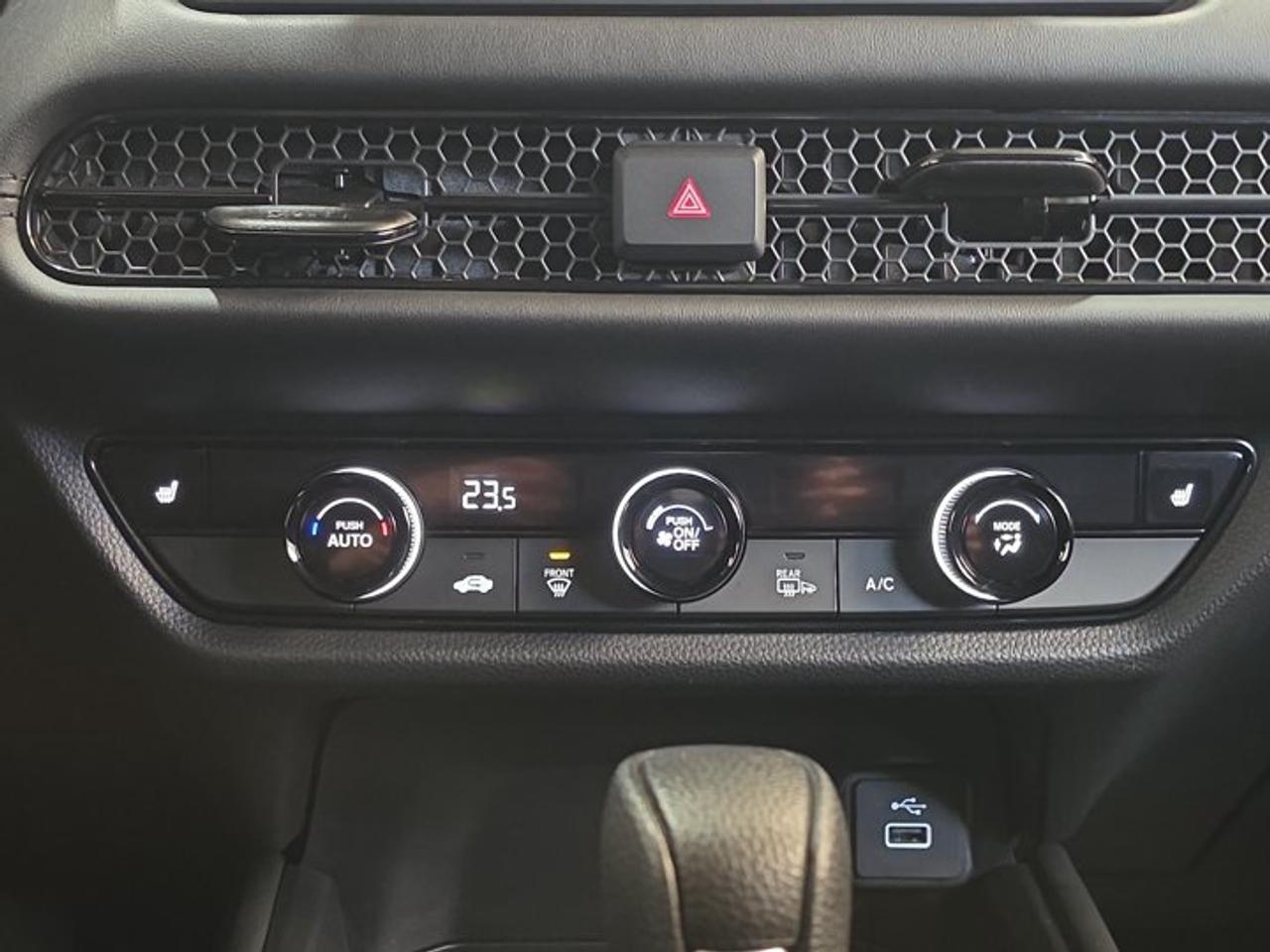 2024 Honda HR-V LX Photo