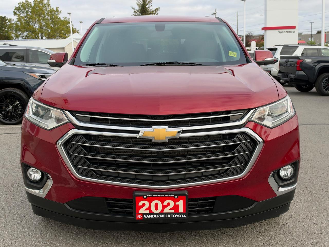 2021 Chevrolet Traverse LT Cloth LT-ONLY 58,546 KMS! Photo2