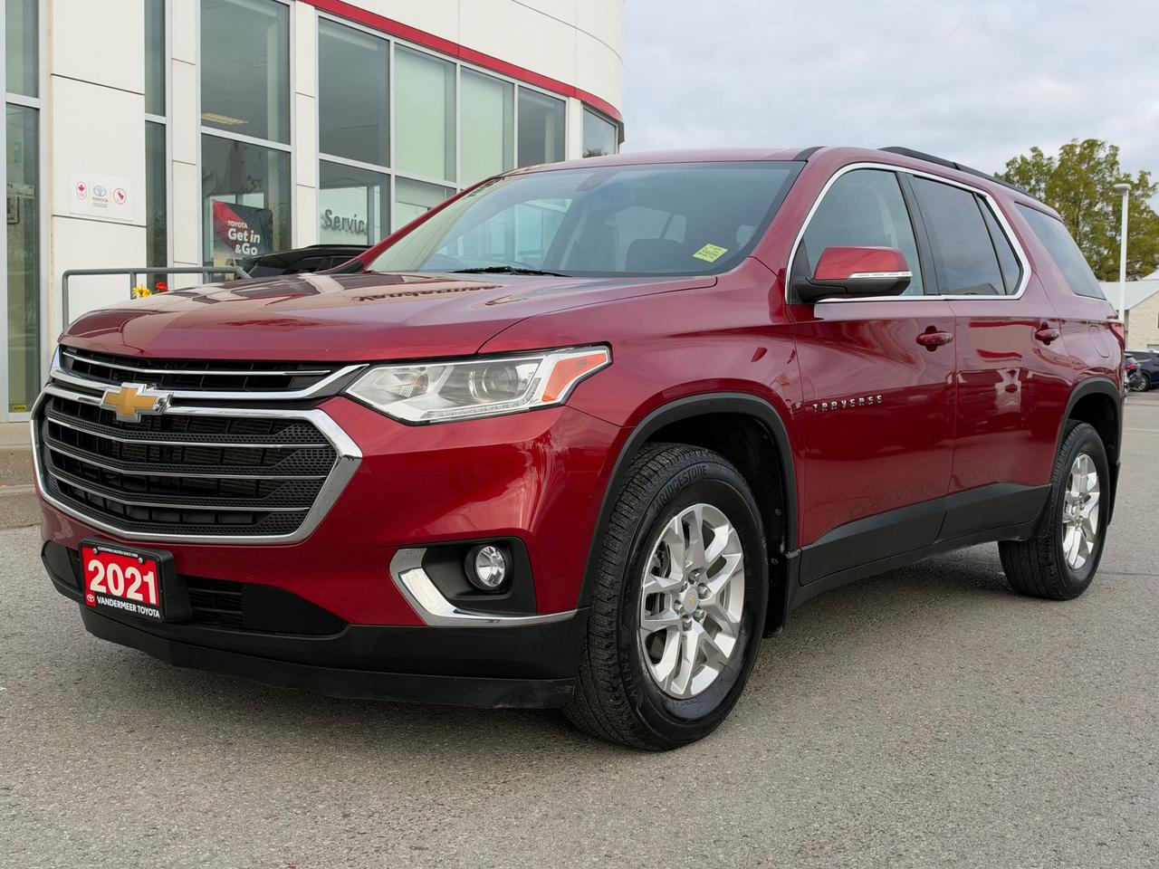 2021 Chevrolet Traverse LT Cloth LT-ONLY 58,546 KMS! Photo0
