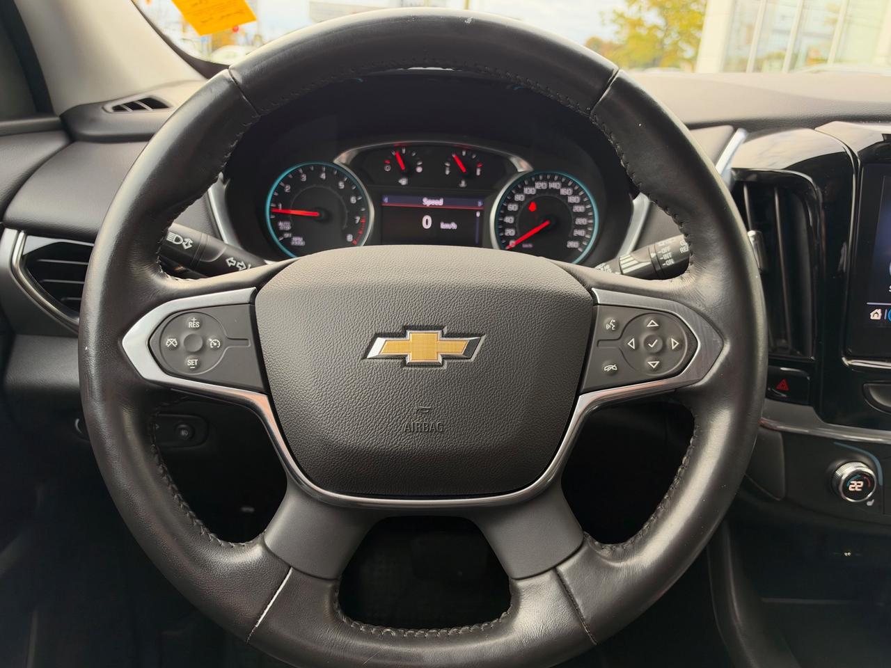 2021 Chevrolet Traverse LT Cloth LT-ONLY 58,546 KMS! Photo