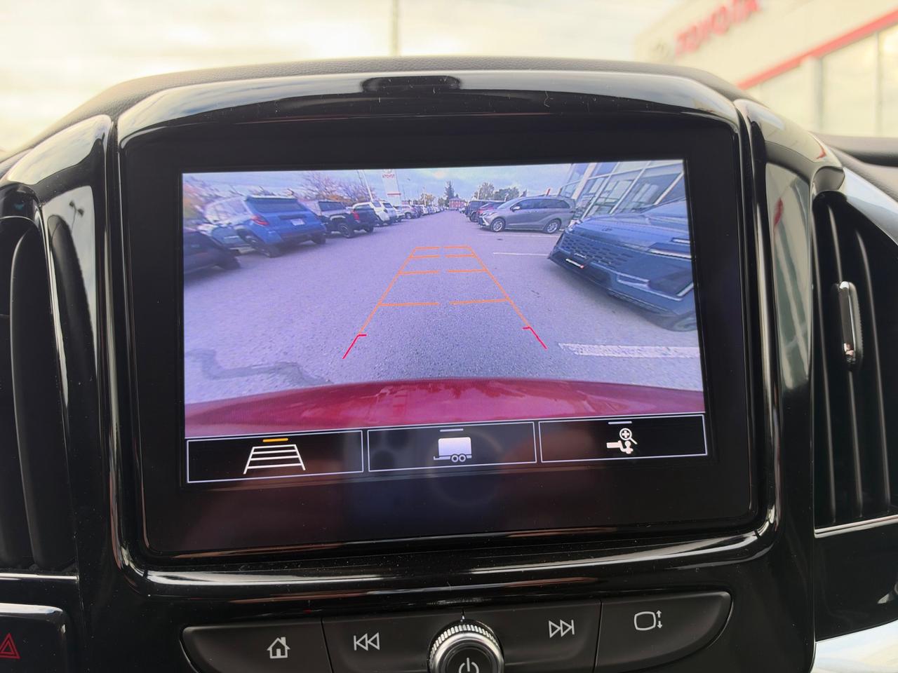 2021 Chevrolet Traverse LT Cloth LT-ONLY 58,546 KMS! Photo