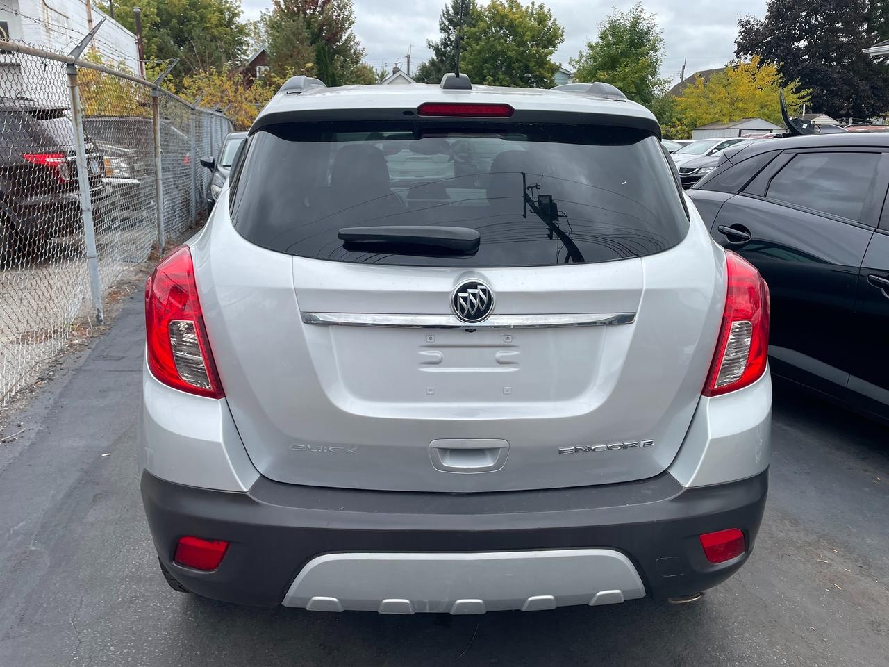 2015 Buick Encore Convenience *SAFETY, BACKUP CAMERA* Photo4
