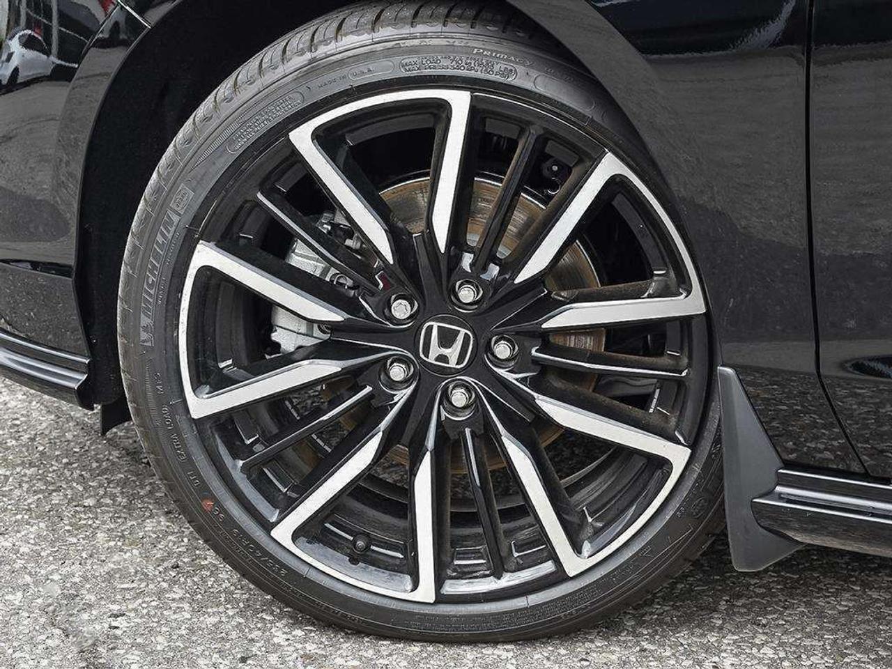 2026 Honda Accord Hybrid Touring eCVT Hybrid Sedan Photo