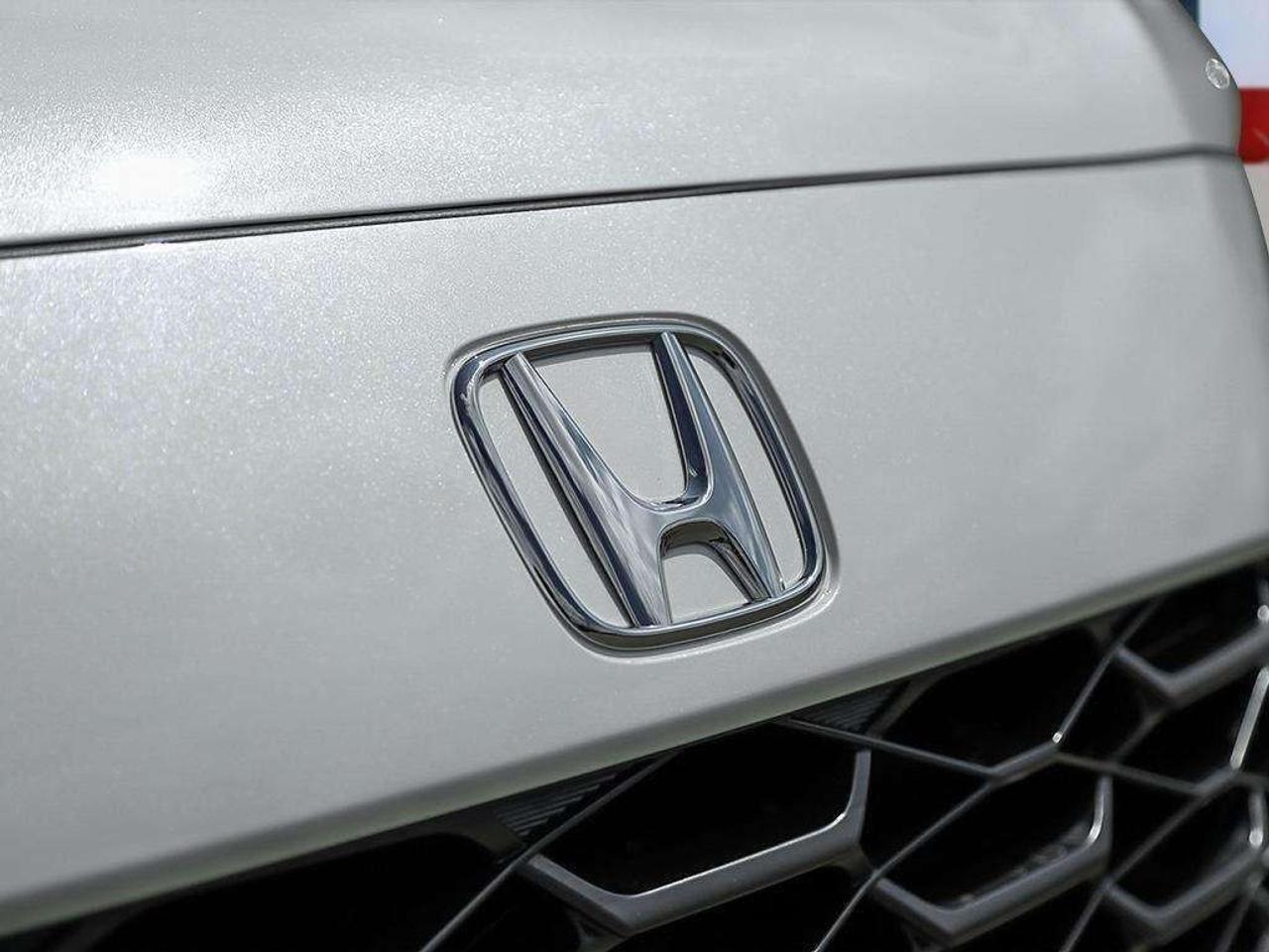 2027 Honda HR-V LX AWD Photo