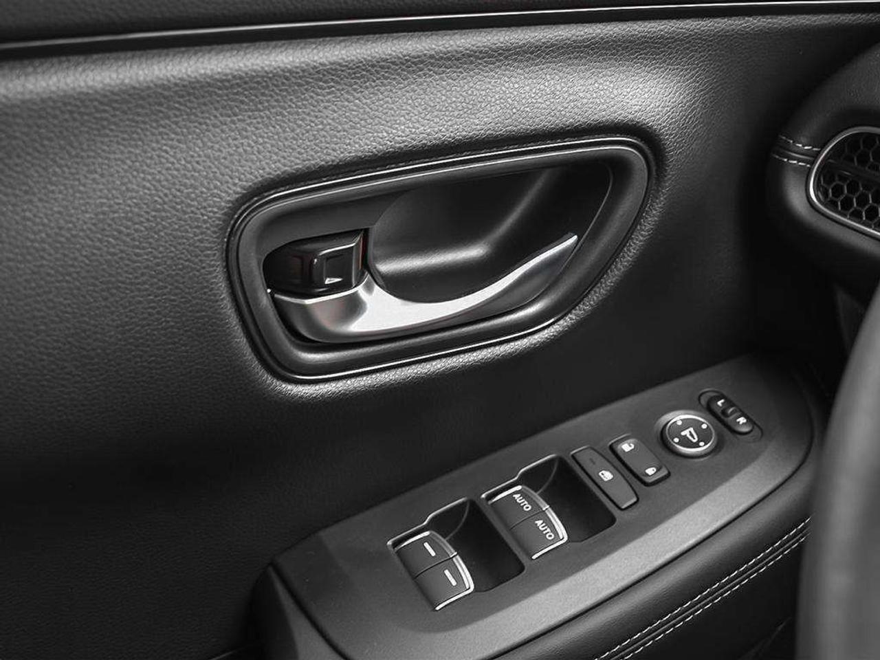 2027 Honda HR-V Ex-L Awd Photo