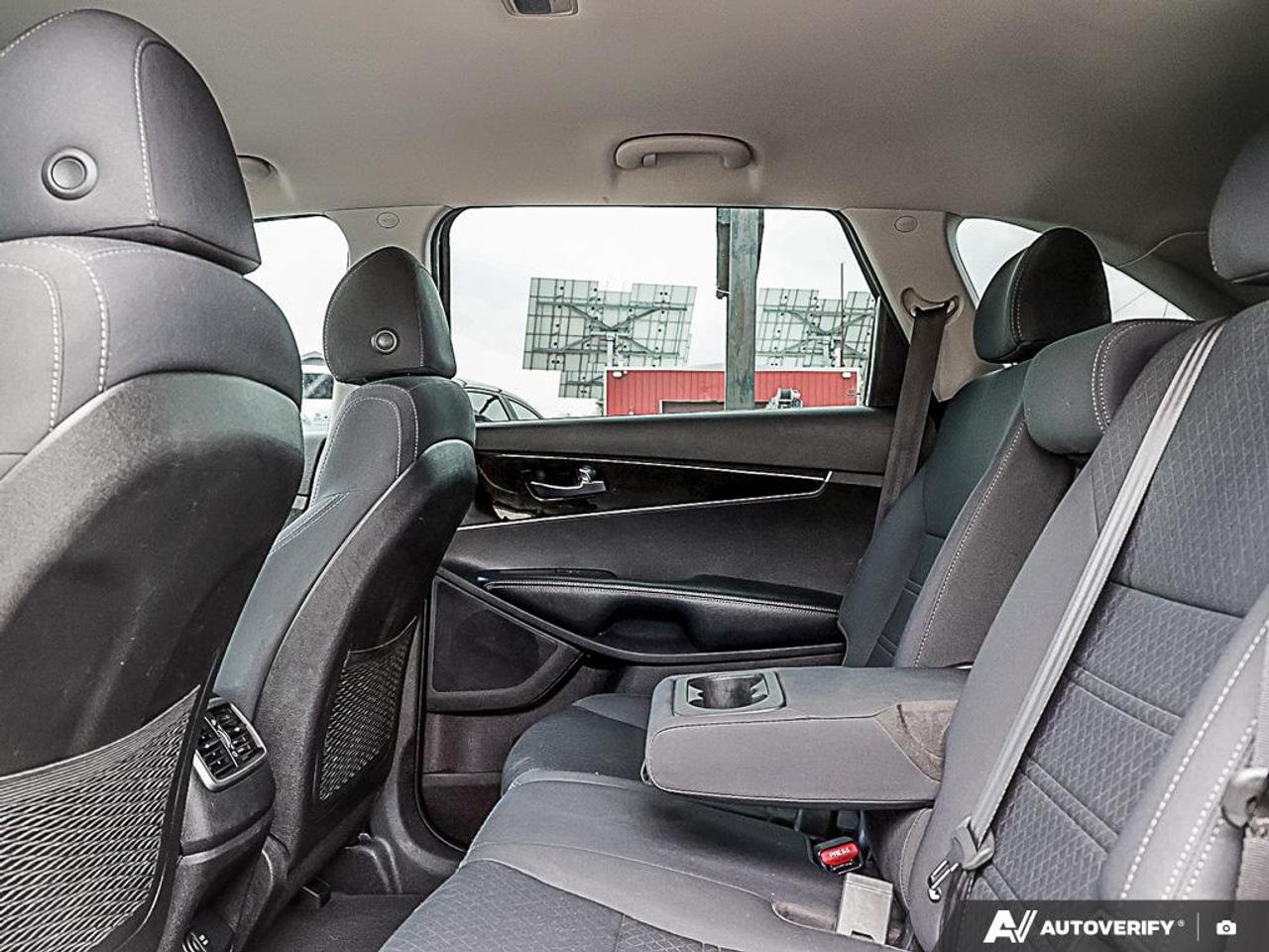 2018 Kia Sorento LX AWD,R/V CAM,ECO/SPORT MODE,HEATED SEATS,B.TOOTH Photo