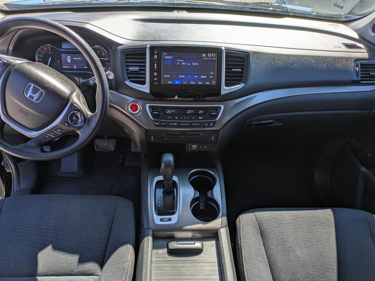 2017 Honda Pilot 4WD 4DR LX Photo