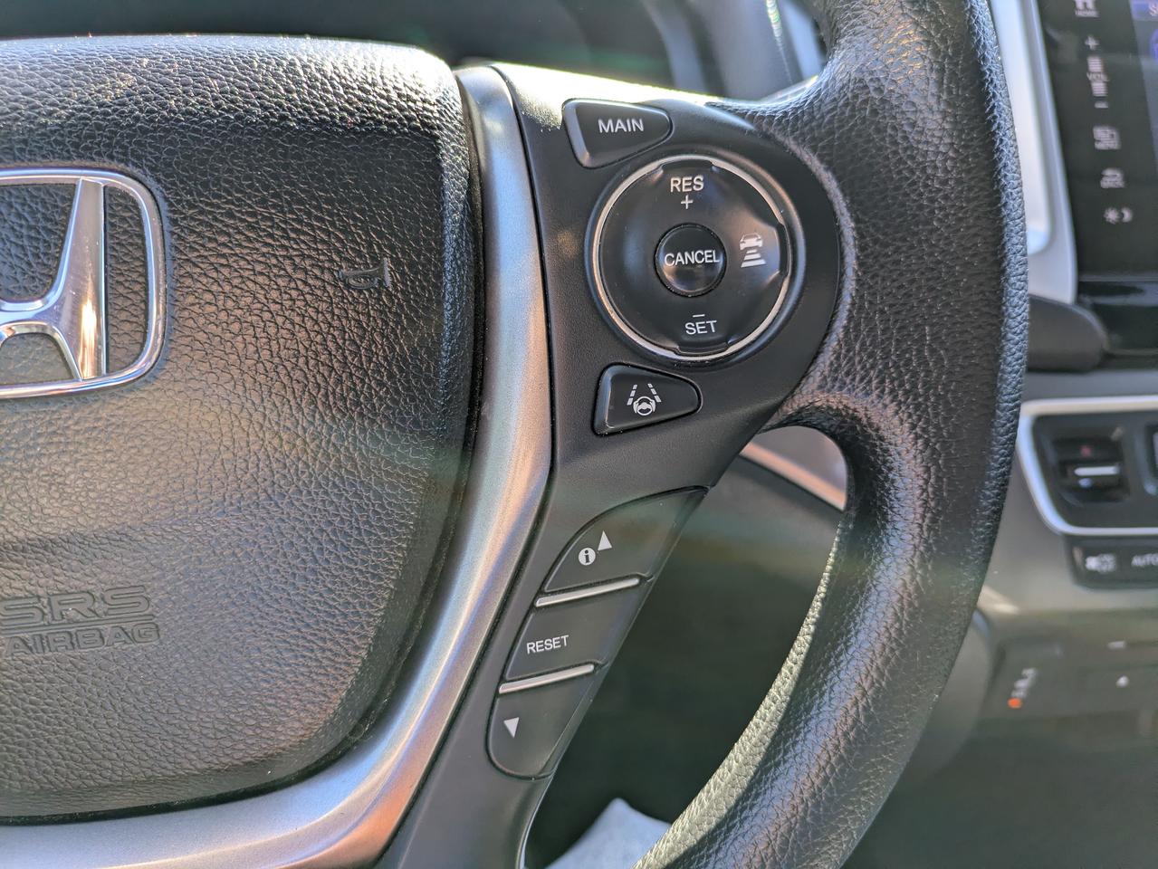 2017 Honda Pilot 4WD 4DR LX Photo