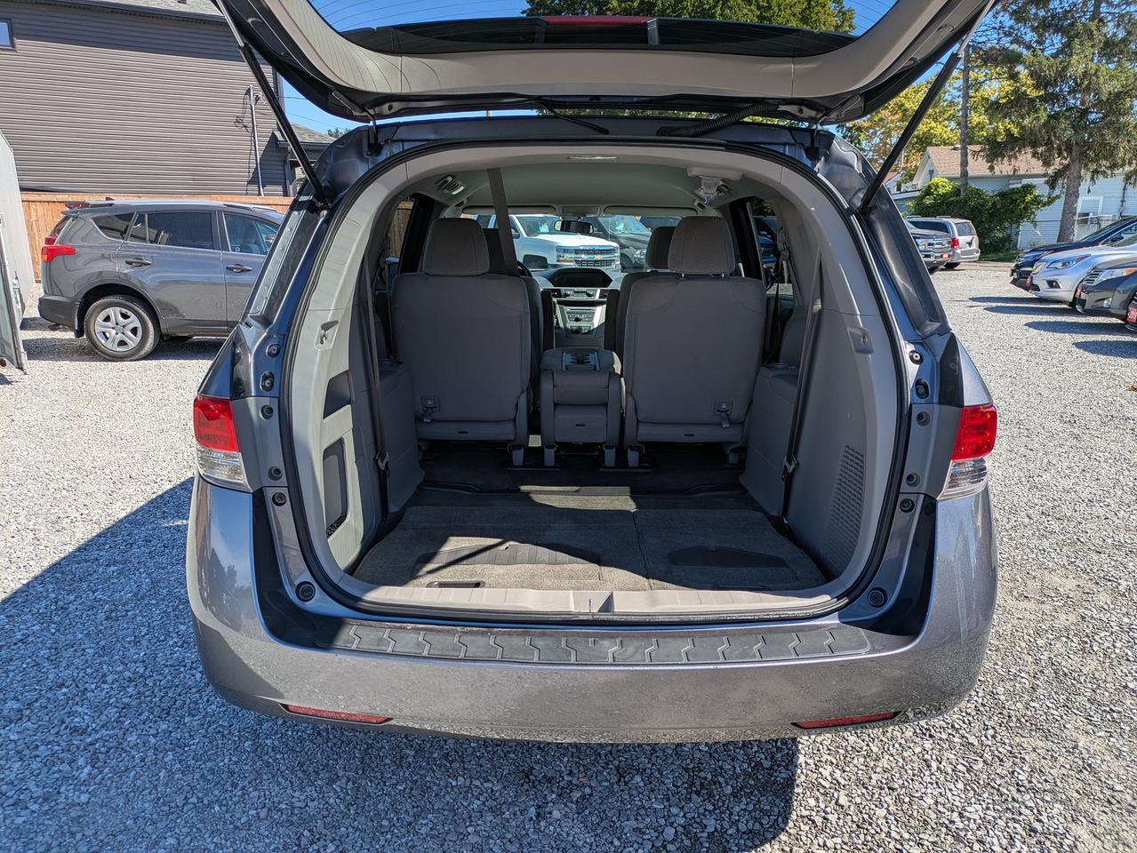 2016 Honda Odyssey 4DR WGN SE Photo