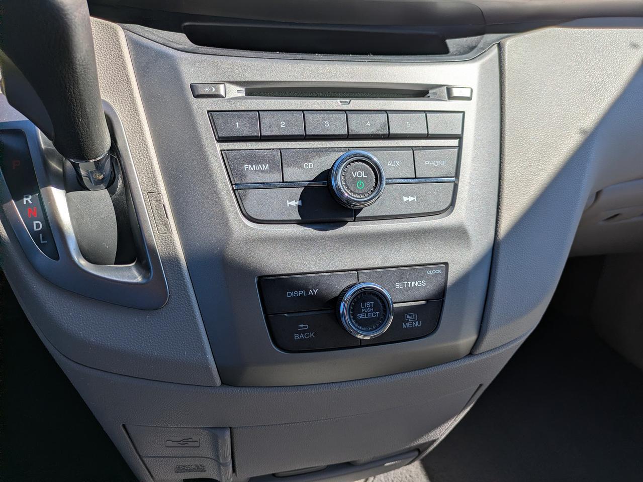 2016 Honda Odyssey 4DR WGN SE Photo