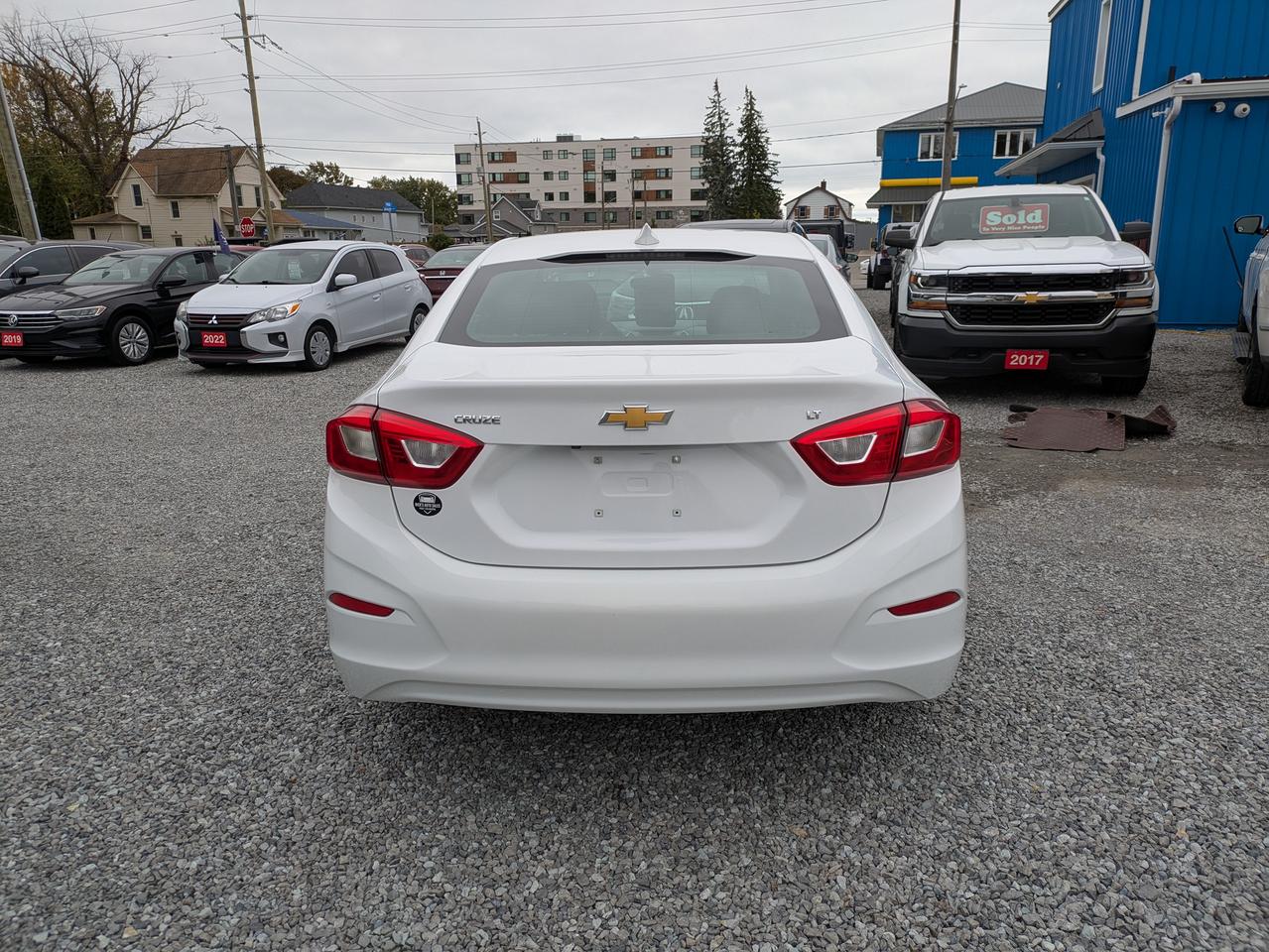 2018 Chevrolet Cruze 4dr Sdn 1.4L LT w/1SD Photo3