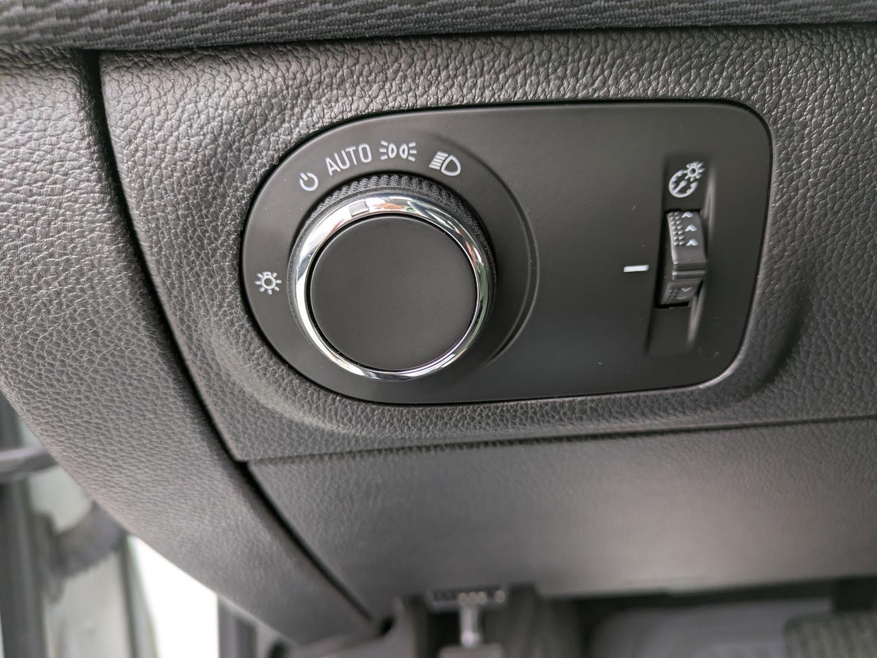2018 Chevrolet Cruze 4dr Sdn 1.4L LT w/1SD Photo