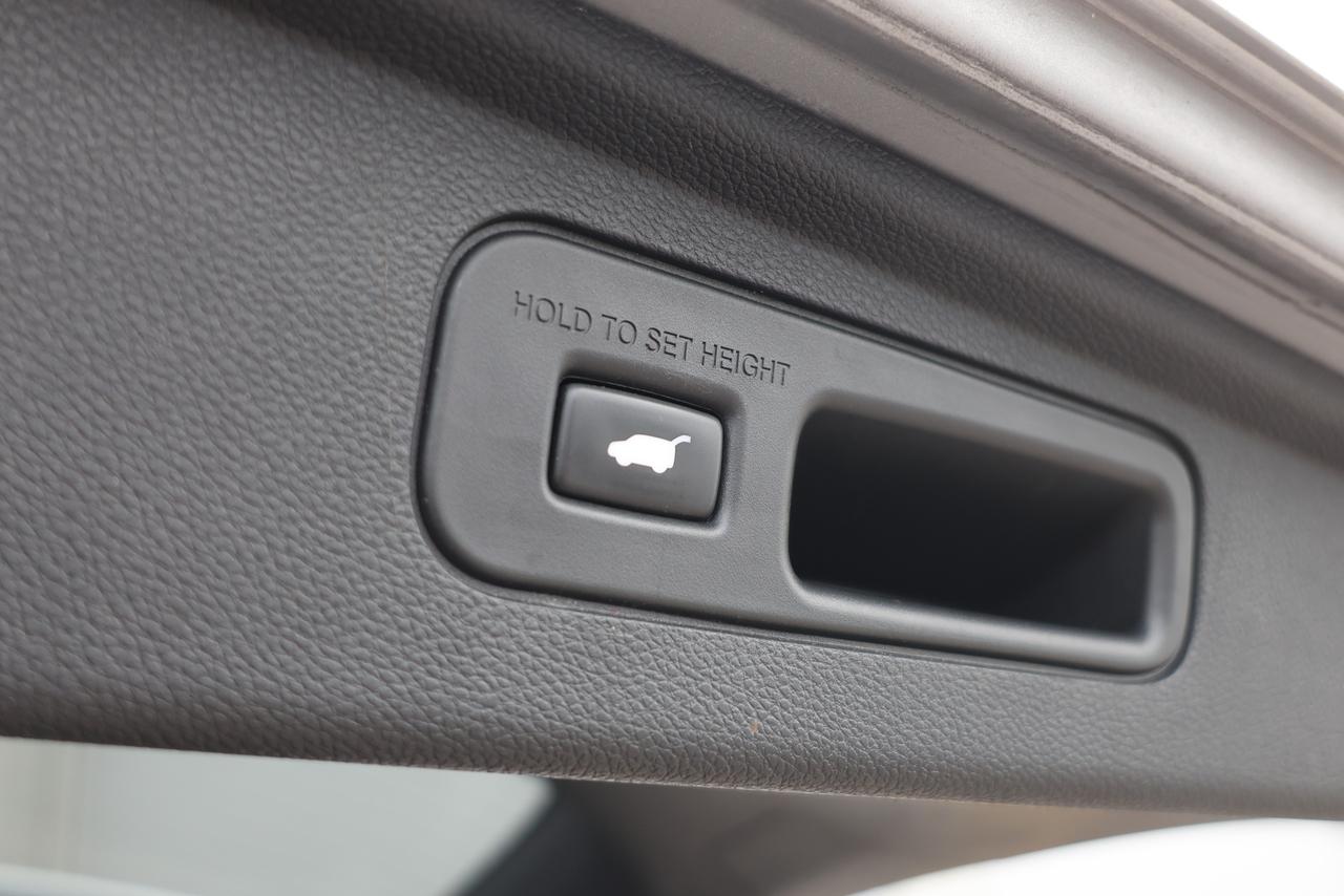 2020 Honda Odyssey Touring - BSM|NAVI|SUNROOF|ENTERTAINMENTSYS|CARPL Photo