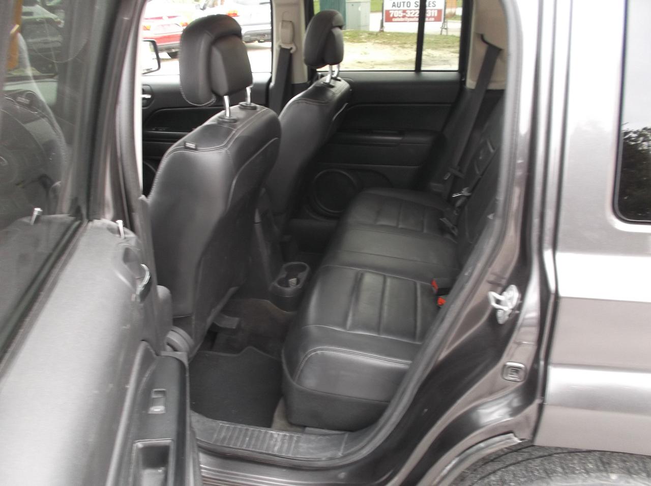 2016 Jeep Patriot 4X4 HIGHT ALTITUDE Photo