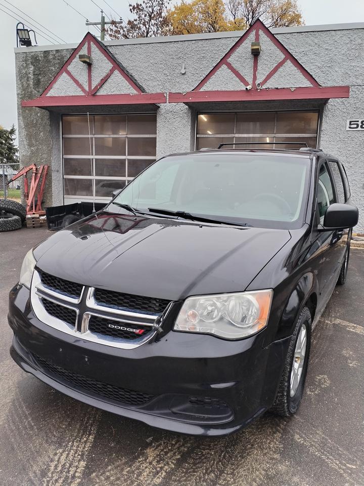 2012 Dodge Grand Caravan SXT - Photo #1