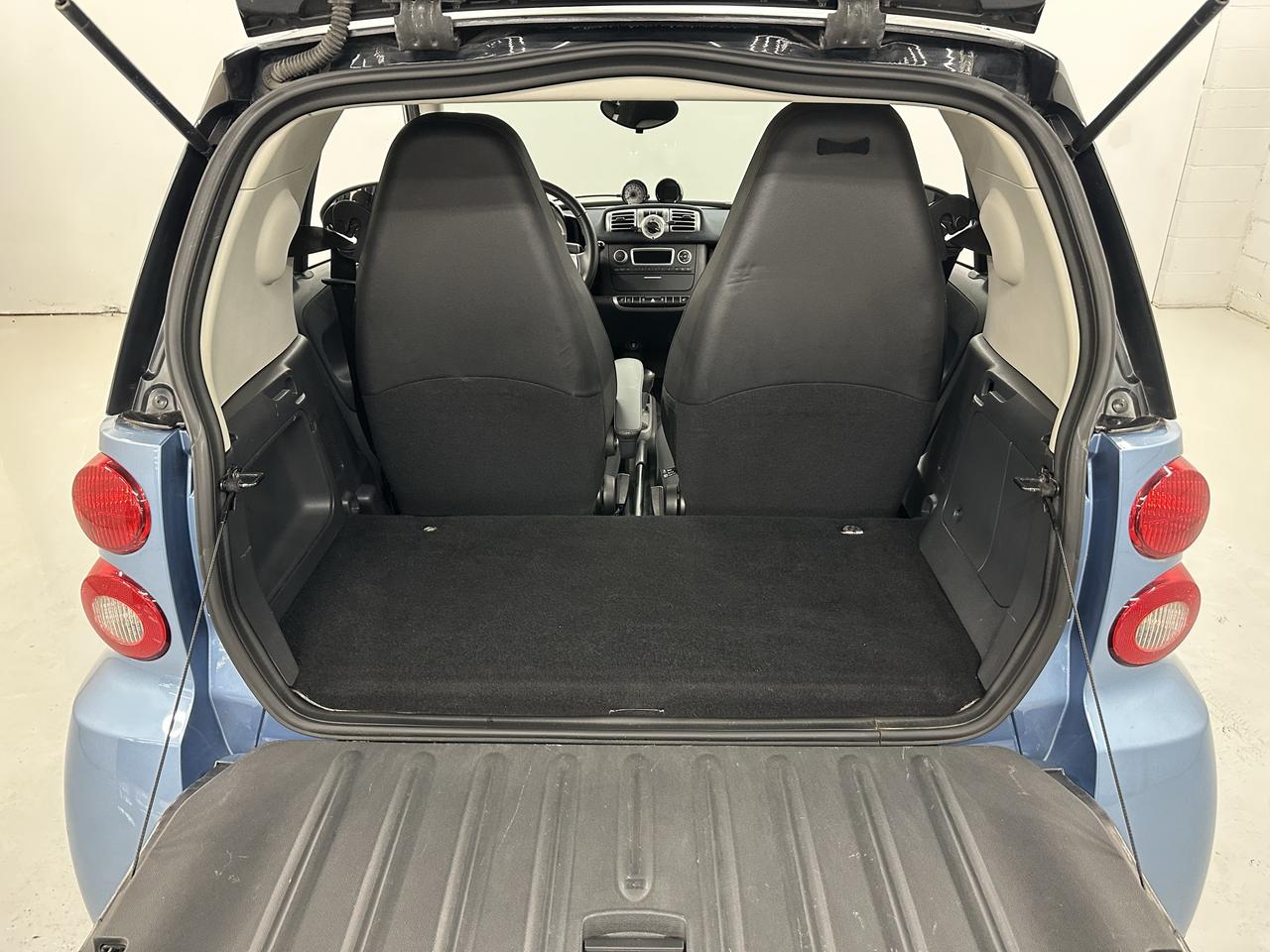 2013 Smart fortwo PASSION Photo17