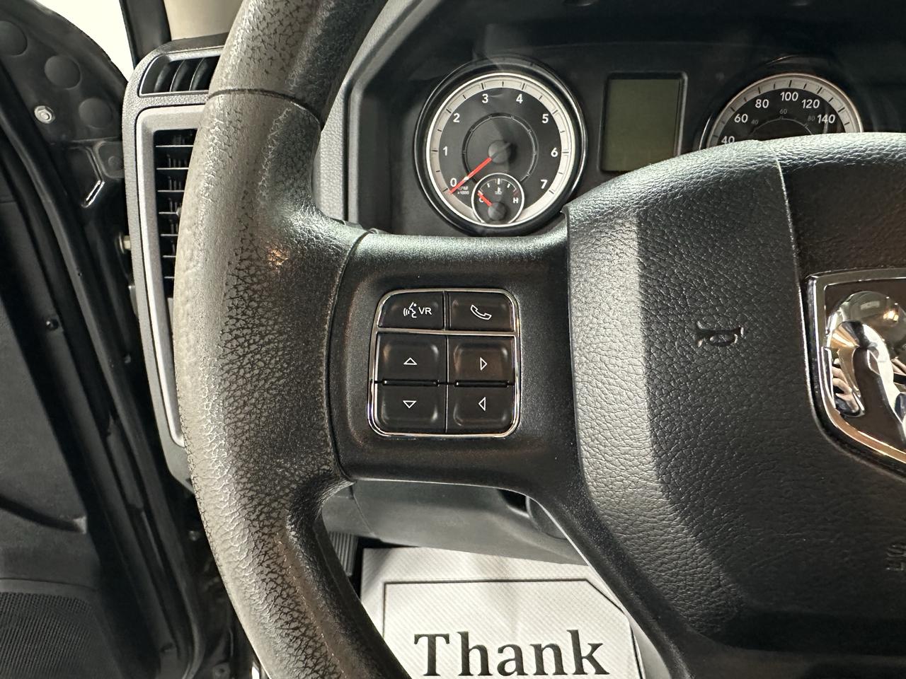 2016 RAM 1500 Express Photo12