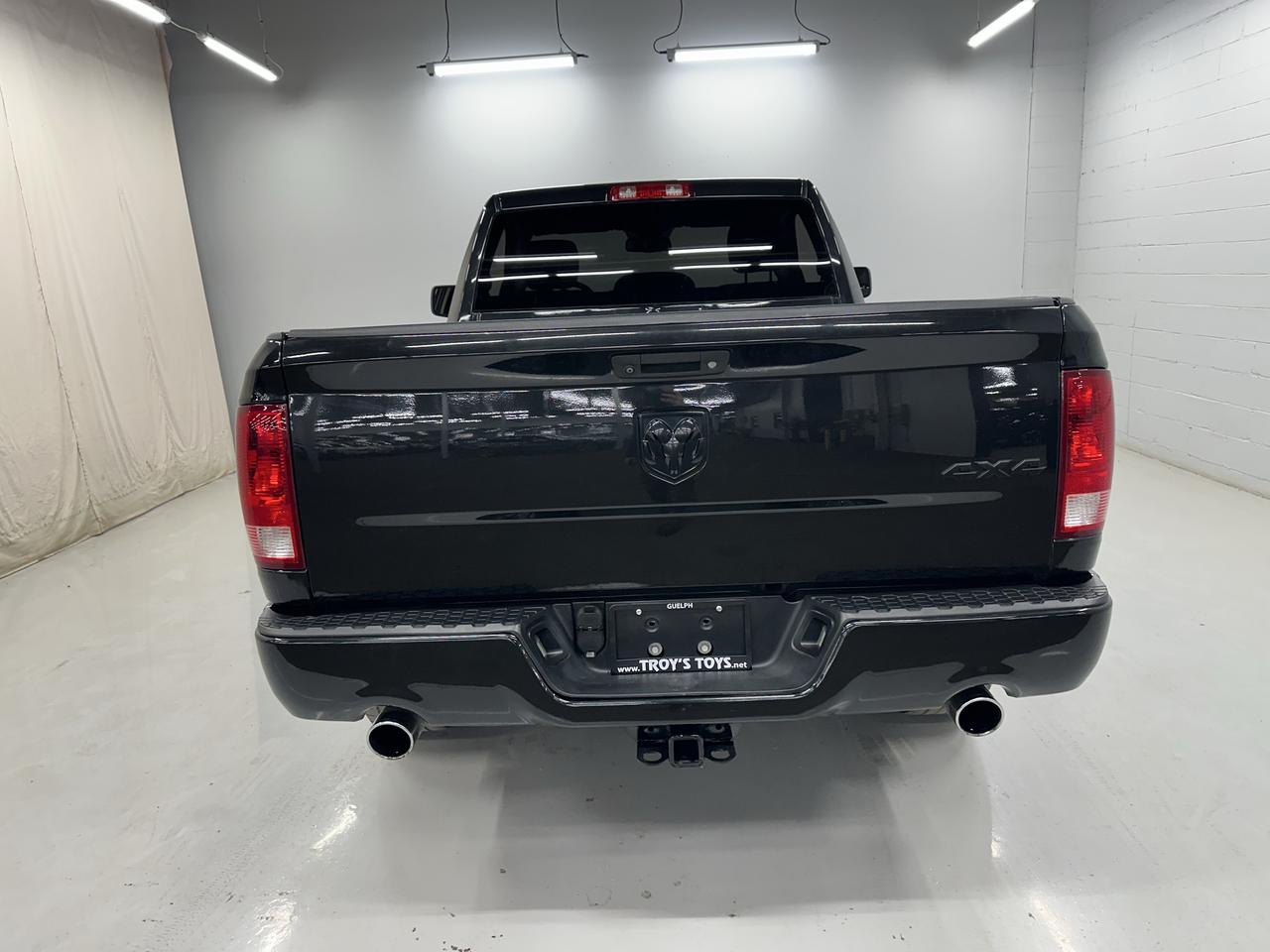 2016 RAM 1500 Express Photo