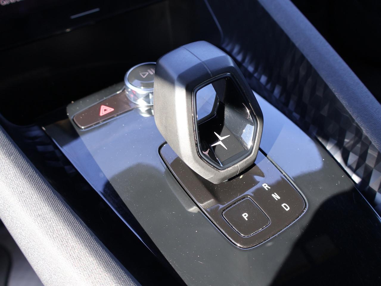 2022 Polestar 2 LONG RANGE DUAL MOTOR AWD *ACCIDENT FREE* CAMERA NAV BLUETOOTH LEATHER HEATED SEATS CRUISE ALLOYS Photo