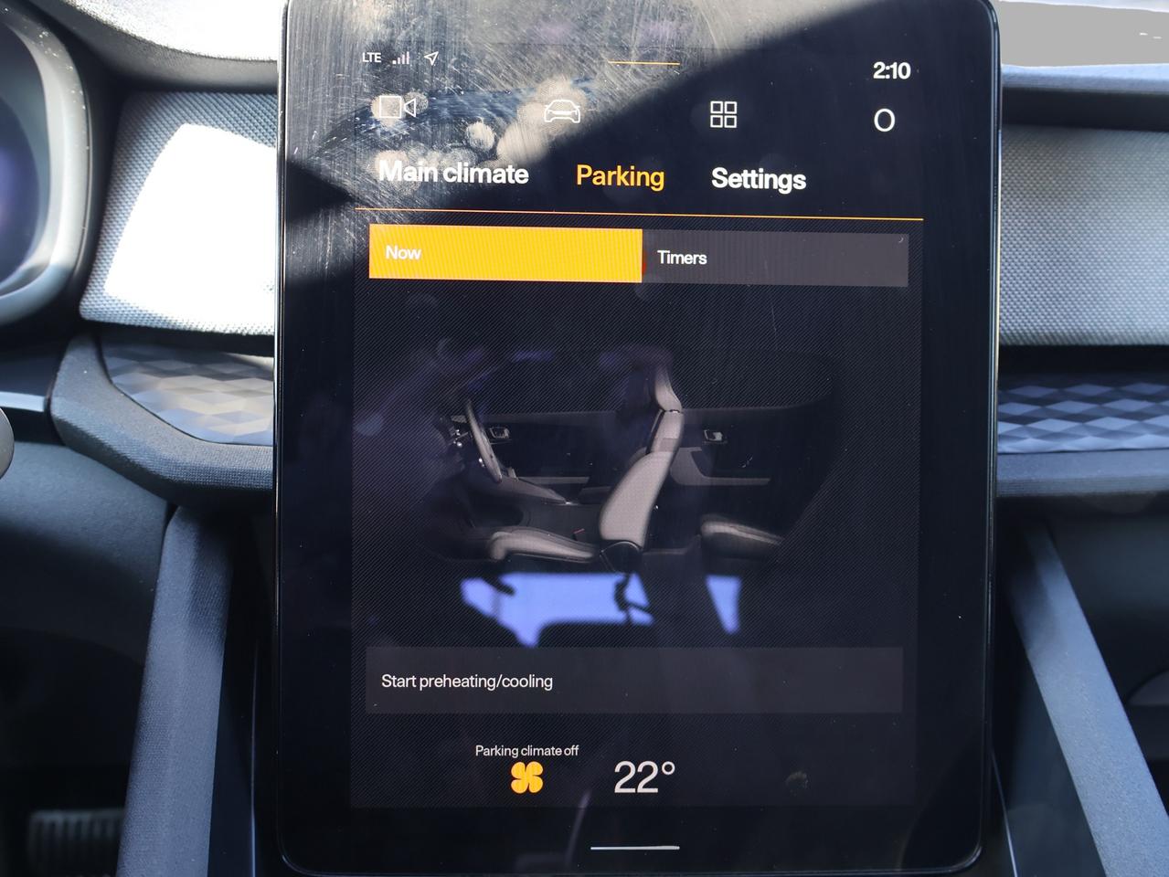 2022 Polestar 2 LONG RANGE DUAL MOTOR AWD *ACCIDENT FREE* CAMERA NAV BLUETOOTH LEATHER HEATED SEATS CRUISE ALLOYS Photo