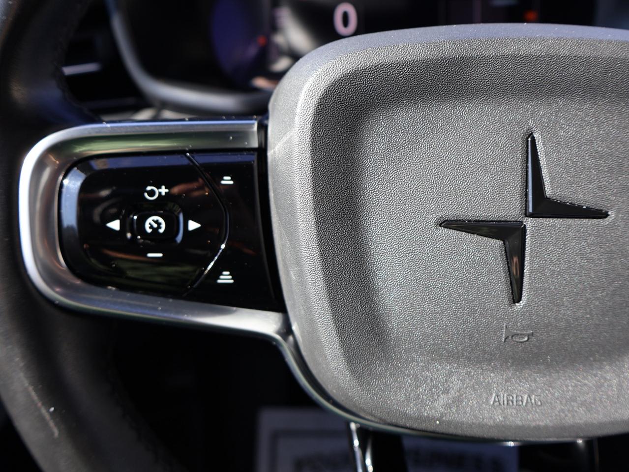 2022 Polestar 2 LONG RANGE DUAL MOTOR AWD *ACCIDENT FREE* CAMERA NAV BLUETOOTH LEATHER HEATED SEATS CRUISE ALLOYS Photo