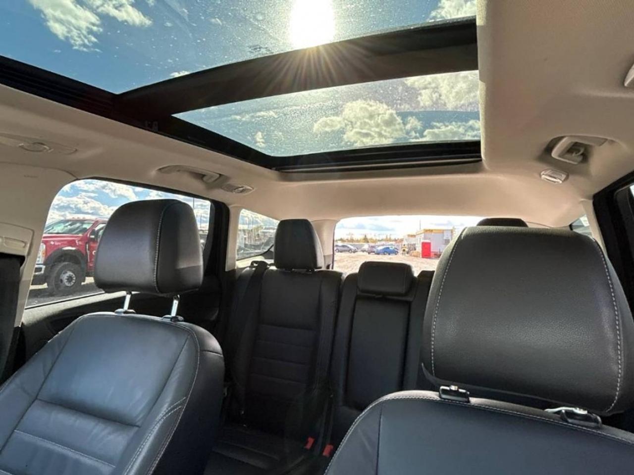 2014 Ford Escape * 4X4 * LOW KM * MUST SEE SE Photo