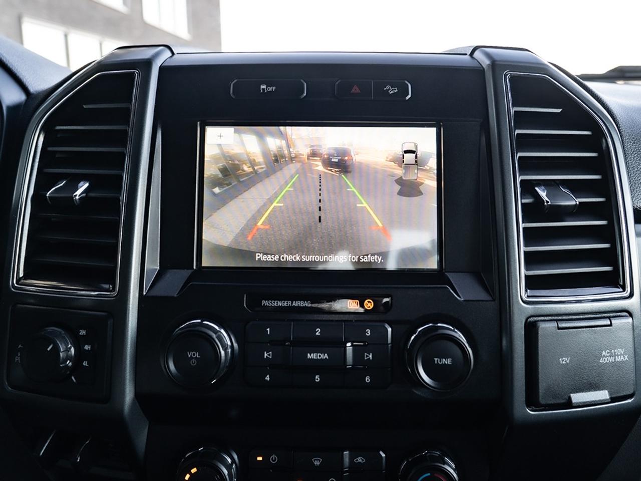 2022 Ford SUPER DUTY F-250 SRW XLT Photo15