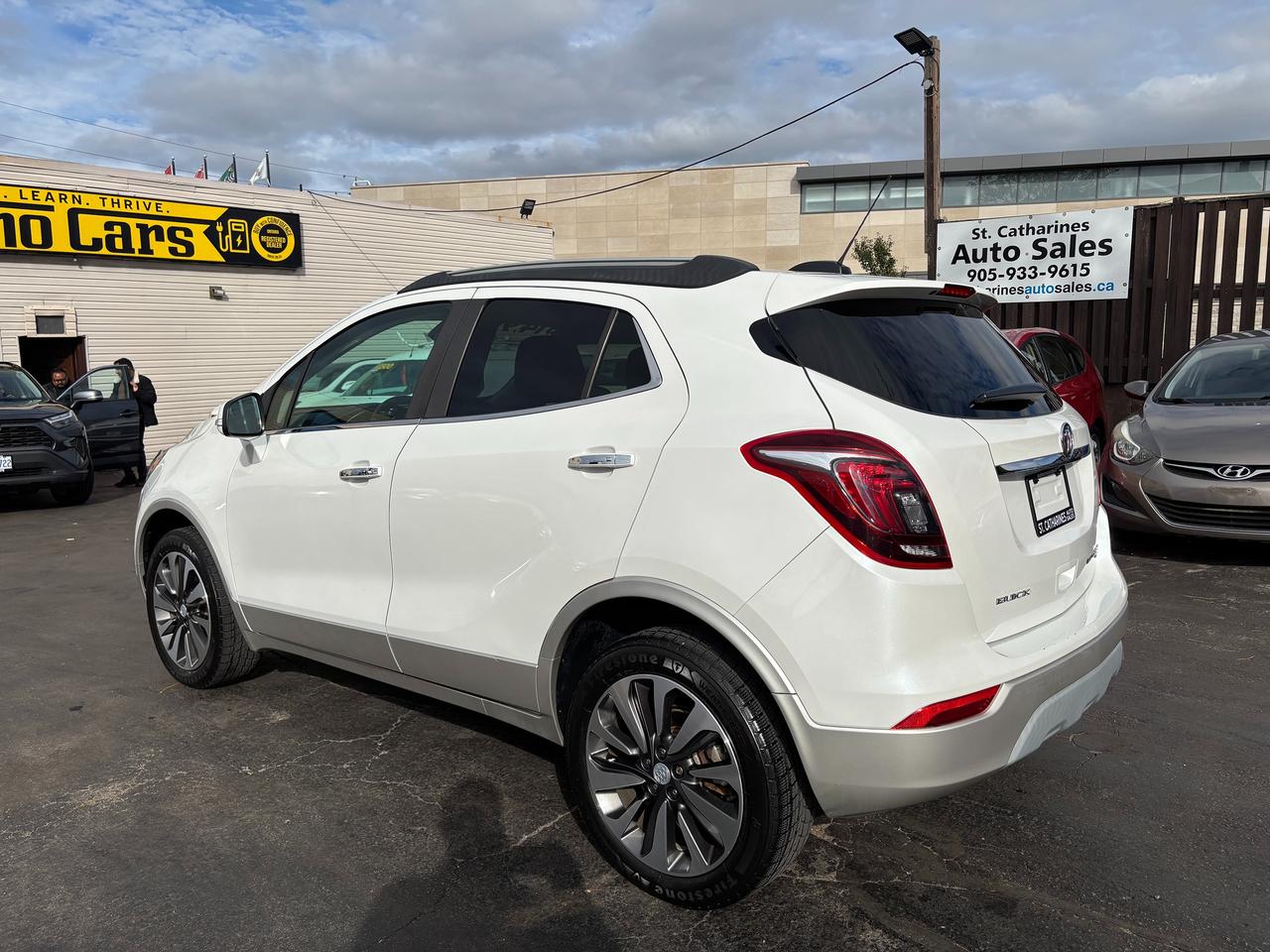 2018 Buick Encore Essence Photo