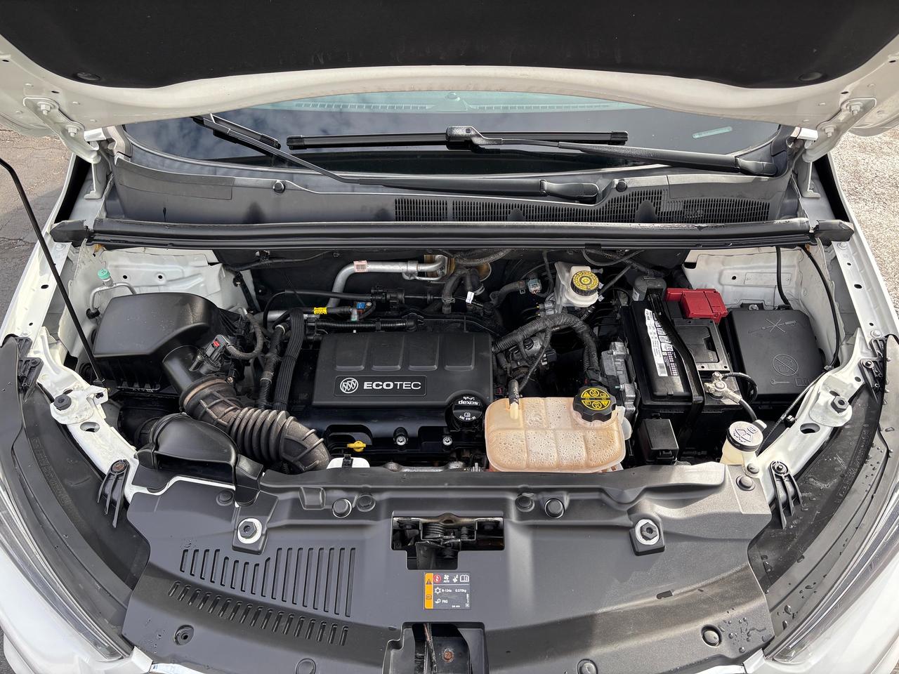 2018 Buick Encore Essence Photo