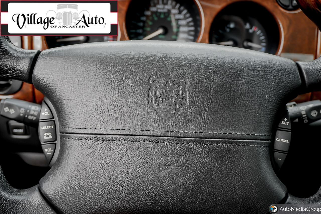 2001 Jaguar XK 2dr Cpe XKR Supercharged Photo