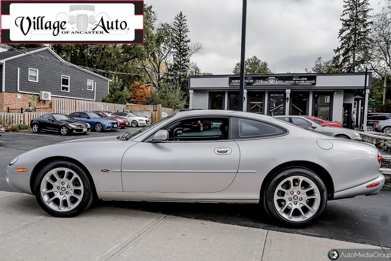 2001 Jaguar XK 2dr Cpe XKR Supercharged Photo