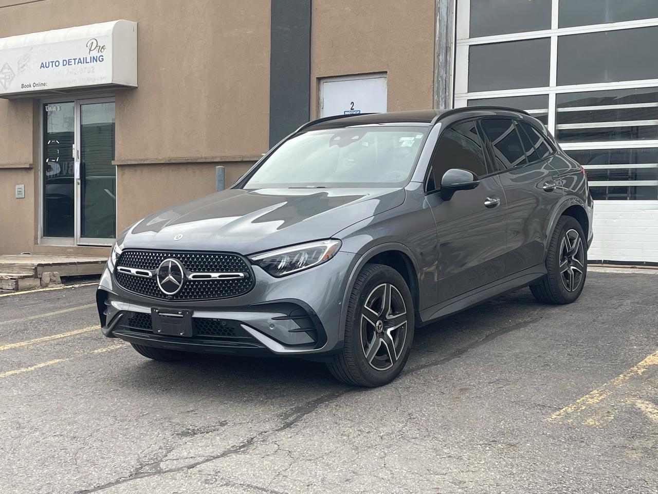 2023 Mercedes-Benz GLC-Class GLC 300| NO CLAIMS| CLEAN CARFAX Photo