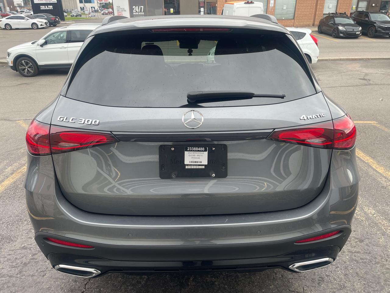 2023 Mercedes-Benz GLC-Class GLC 300| NO CLAIMS| CLEAN CARFAX Photo