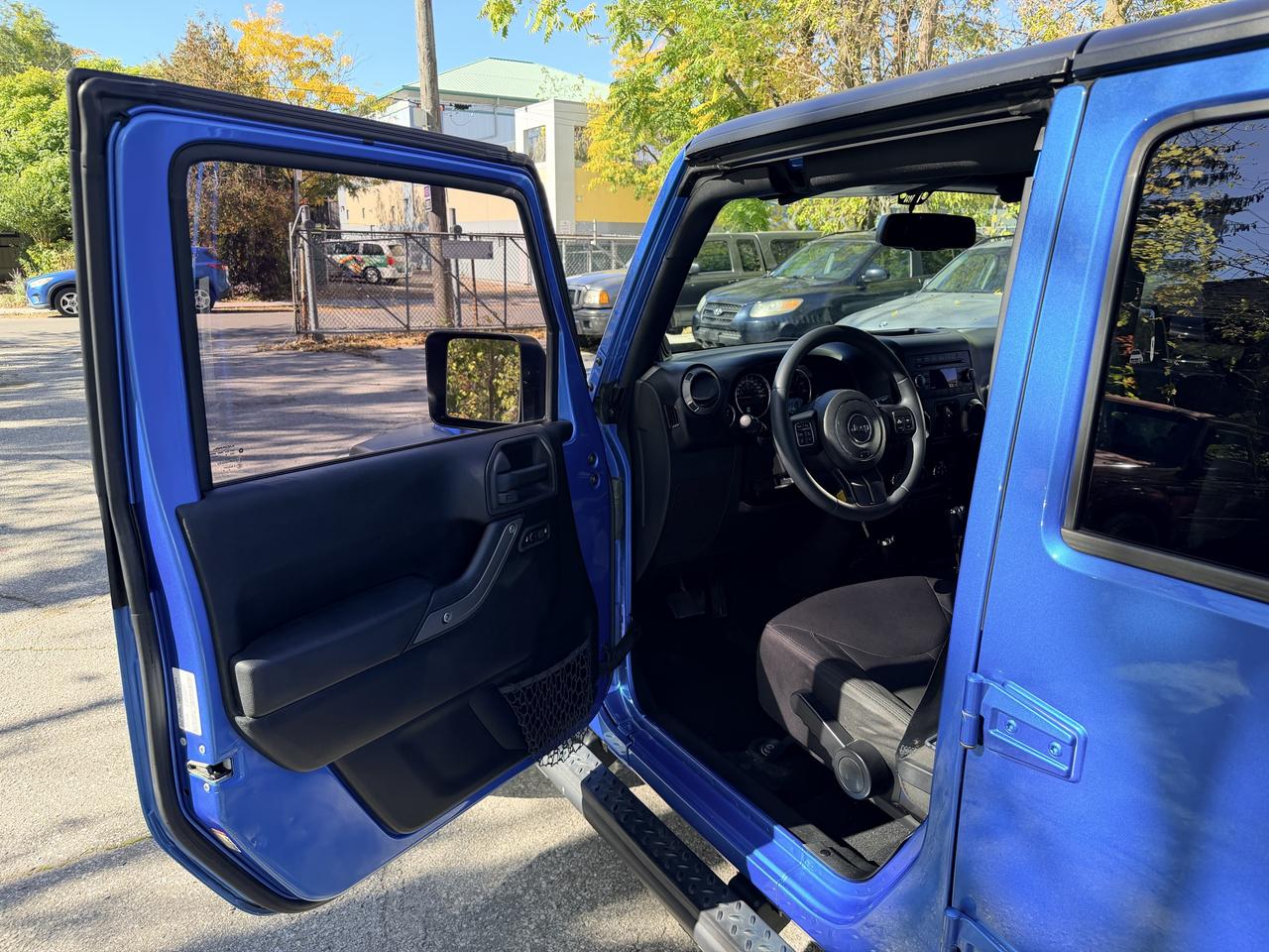 2014 Jeep Wrangler AUTO | 1 OWNER | 4X4 Photo