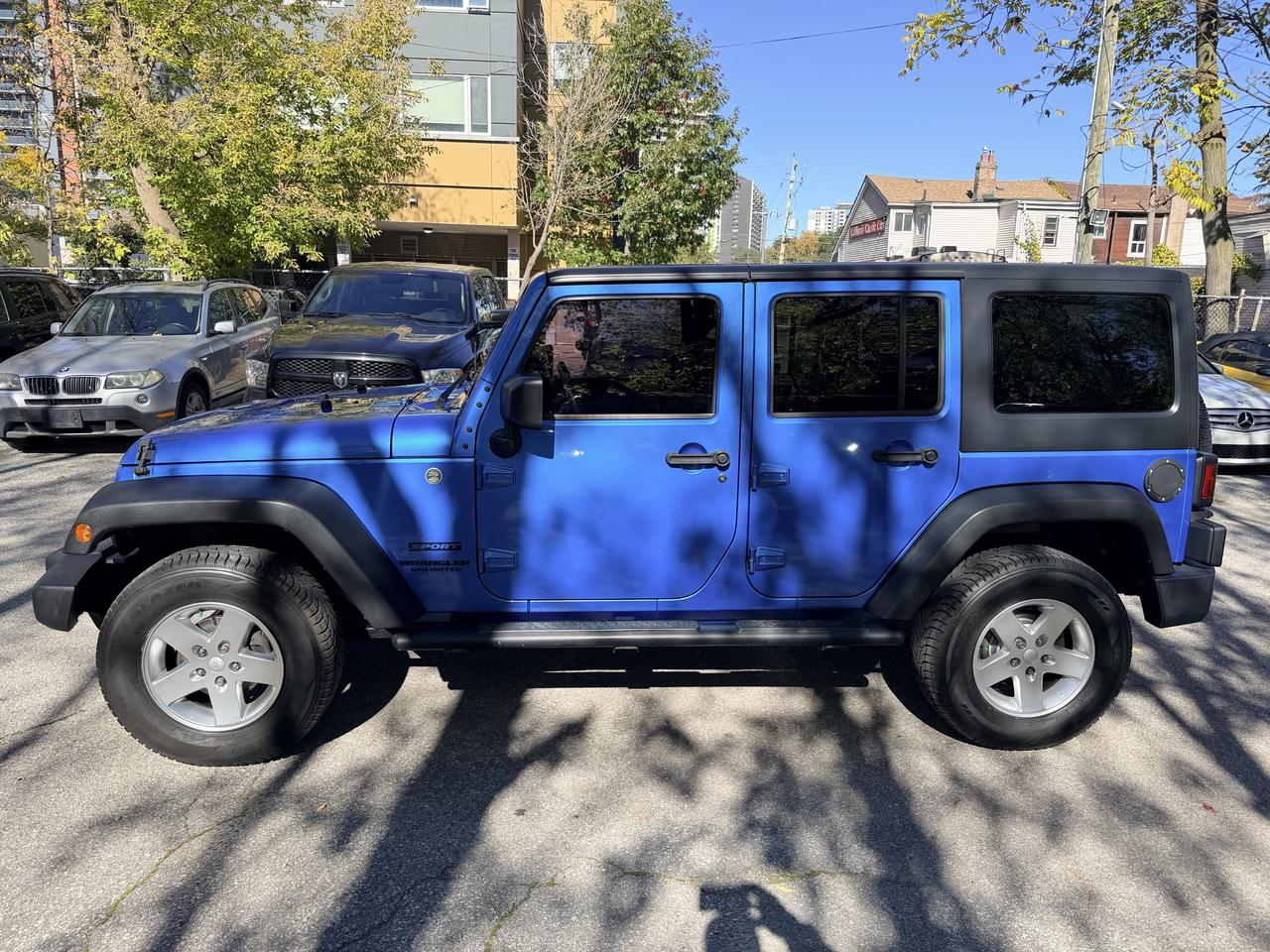 2014 Jeep Wrangler AUTO | 1 OWNER | 4X4 Photo5