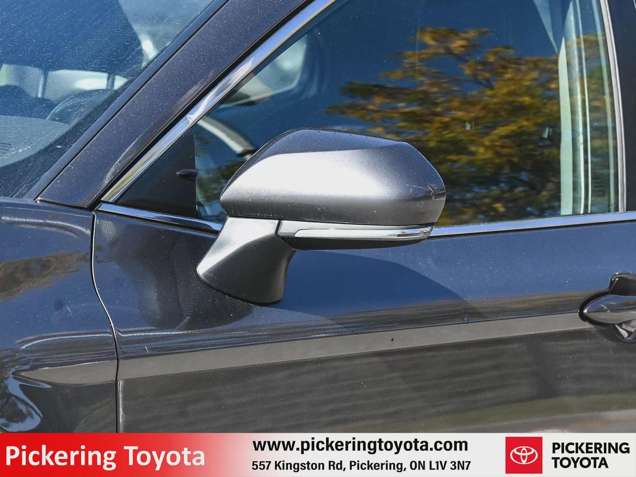 2023 Toyota Camry SE Photo