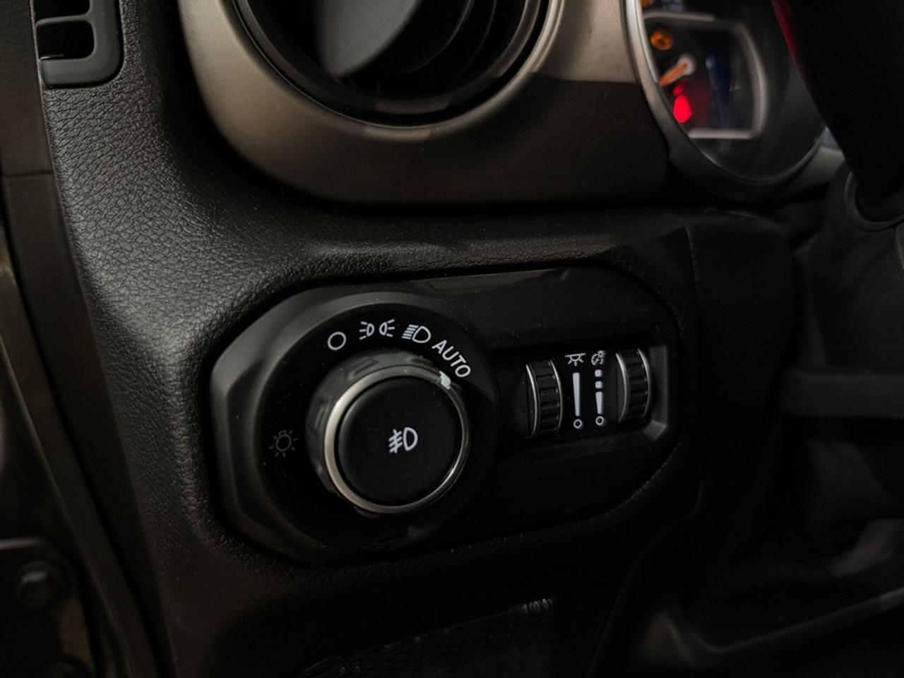 2021 Jeep Wrangler Unlimited Unlimited Willys 4x4 Photo