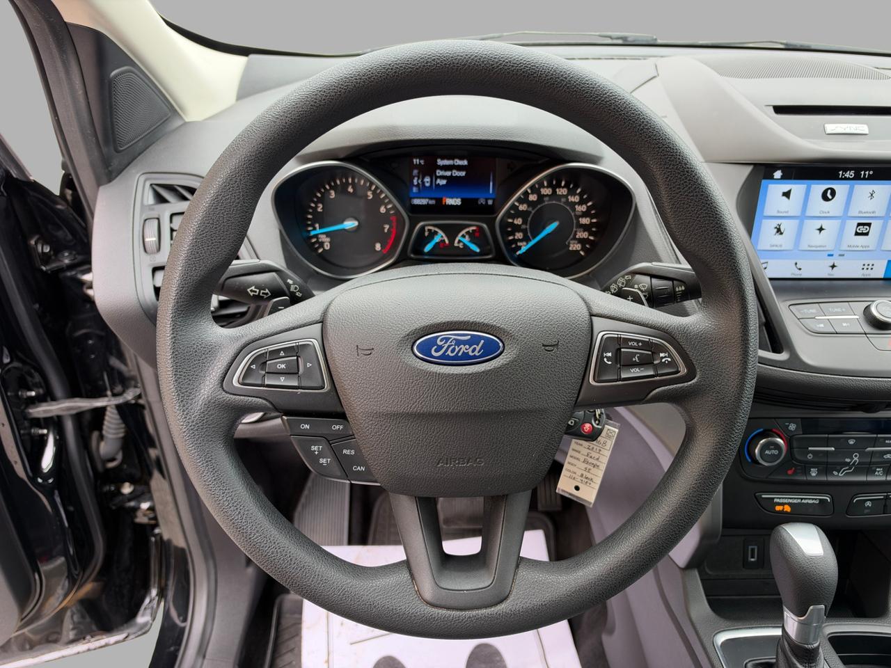 2017 Ford Escape SE Photo