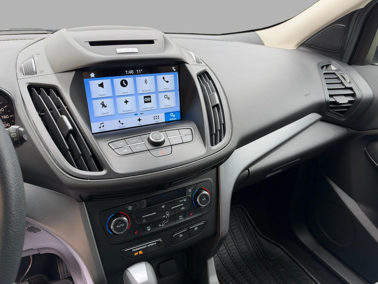 2017 Ford Escape SE Photo